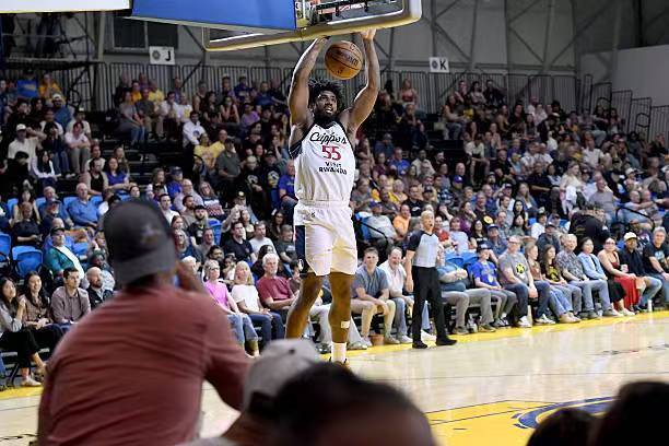 德克萨斯传奇力克圣迭戈快船 奥米尔两双闪耀发