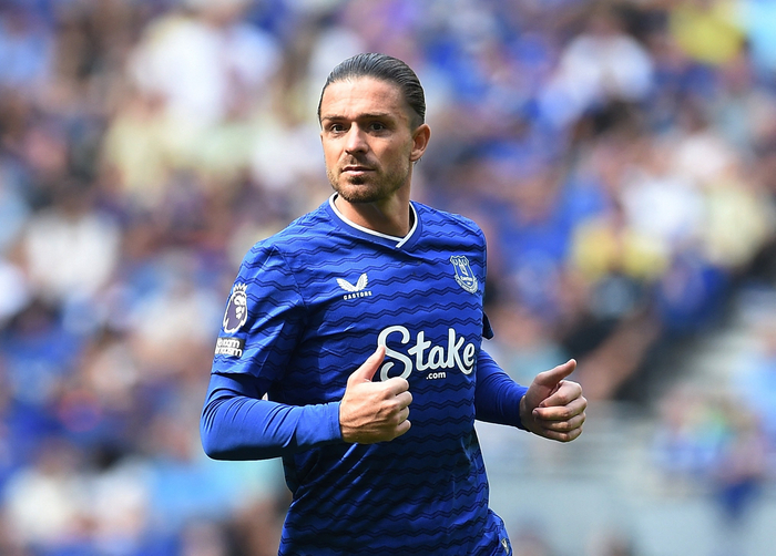 埃弗顿1亿英镑引援莫耶斯布局中轴线