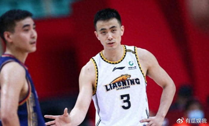 辽宁双星联手砍44分 首战告捷锁定季后赛席位