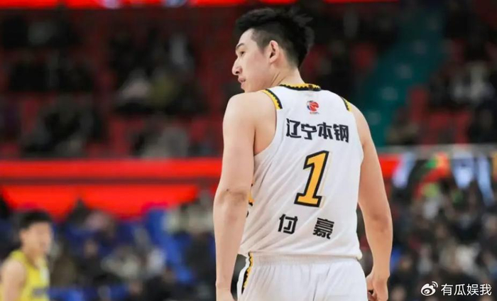 辽宁双星联手砍44分 首战告捷锁定季后赛席位