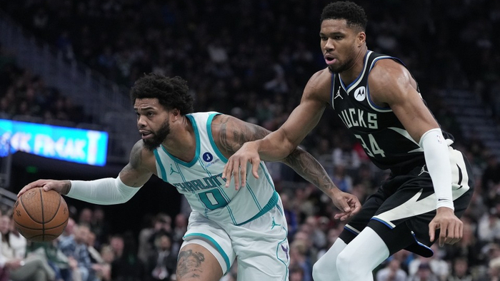 黄蜂队欲用新星换字母哥 NBA交易大战一触即发